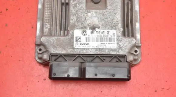 Volkswagen Golf V Engine control unit/module ECU 03G906021QE