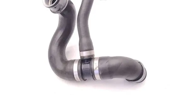 Mercedes-Benz Sprinter W906 Engine coolant pipe/hose A9065011482 7625412