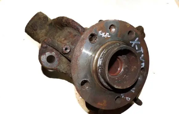 Jaguar X-Type Front wheel hub spindle knuckle