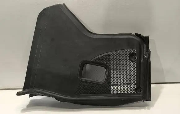 Mercedes-Benz E W213 Wiper trim A2138300200 12523023 WPT51527