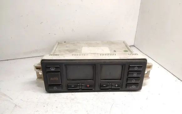Audi A4 S4 B5 8D Climate control unit 
