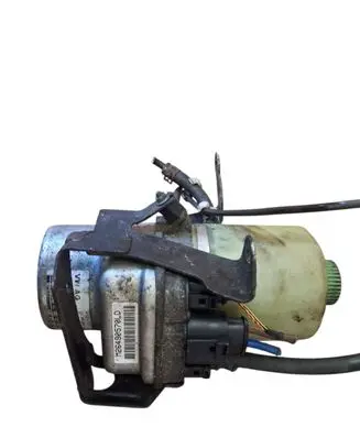 Volkswagen Polo V 6R Power steering pump 6r0423156a