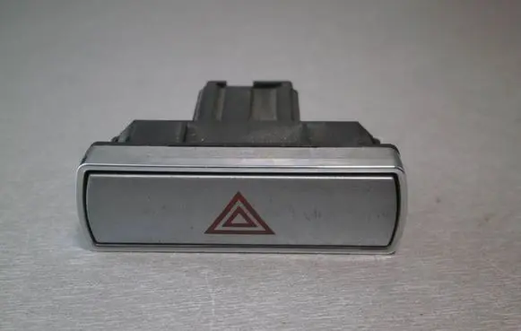 Ford Mondeo Mk III Hazard light switch 4s7t13a350ab