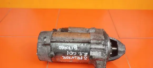 Mercedes-Benz Sprinter W906 Starter motor 651955 17MB21
