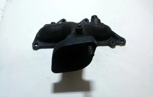 Opel Omega B2 Exhaust manifold