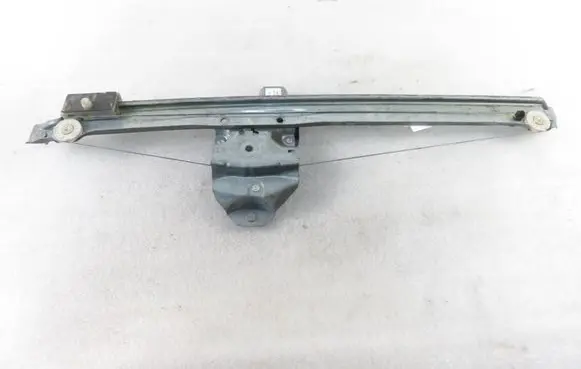 Opel Vivaro Front door window regulator with motor 807207538R