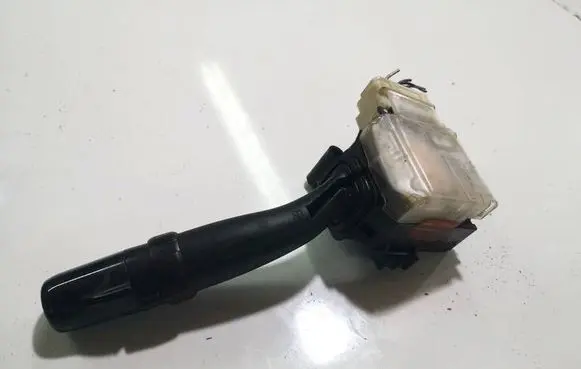 Toyota Corolla Verso AR10 Indicator stalk 173650