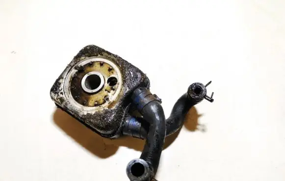 Ford Galaxy Engine oil radiator 