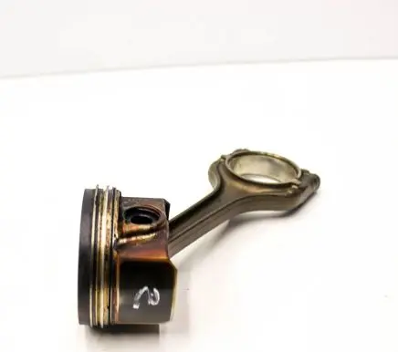 Volkswagen Jetta VI Piston CRJ 04EC