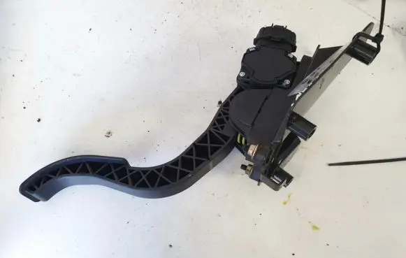 KIA Carnival Accelerator throttle pedal 0281002541 183501676
