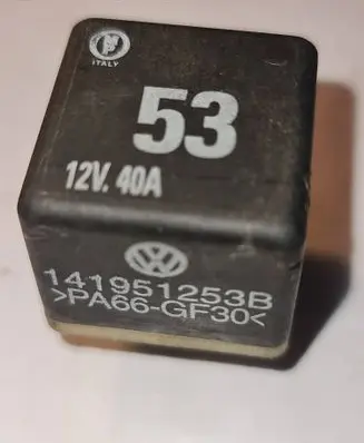 Volkswagen Golf VI Other relay 141951253B
