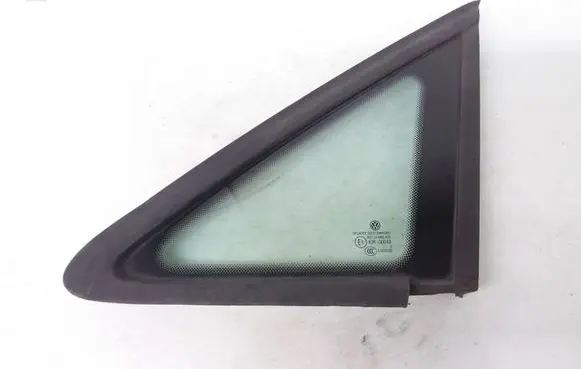 Volkswagen Touran I Front triangle window/glass 1T0845411