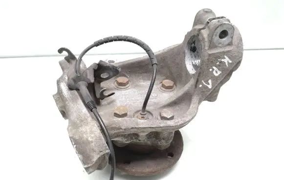 BMW 1 E81 E87 Front wheel hub spindle knuckle 6764443 31216764443