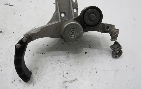 Fiat Tipo Generator/alternator bracket 1111