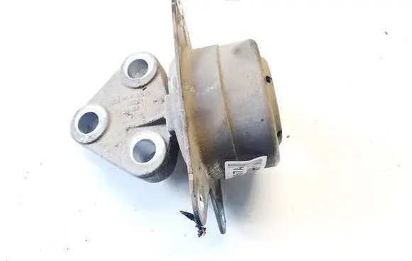 Opel Astra G Engine mount bracket 90575457