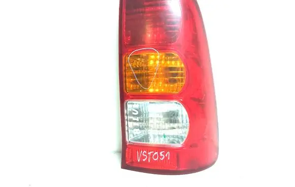 Toyota Hilux (AN10, AN20, AN30) Rear/tail lights