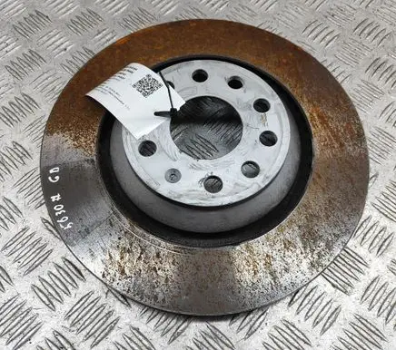Volkswagen Tayron I Rear brake disc 5Q0615601E