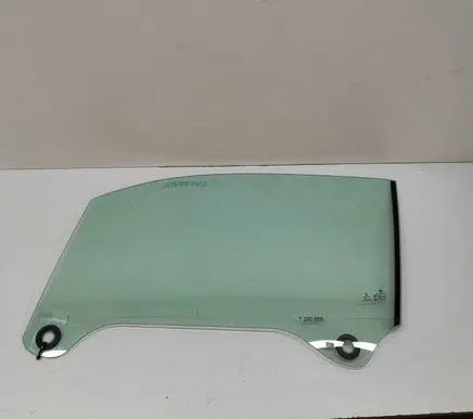 BMW i3 Front door window glass four-door 7290859