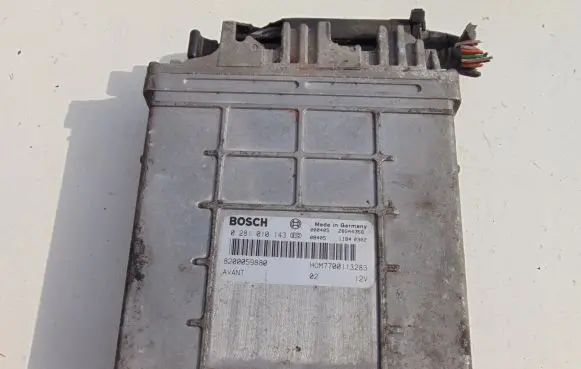 Renault Espace III Engine control unit/module 8200059880