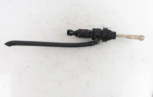 Dodge Caliber Clutch master cylinder 511032010