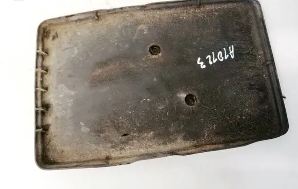 Battery box tray