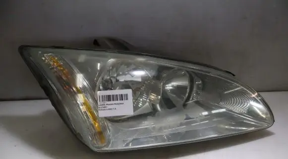 Ford Focus Headlight/headlamp