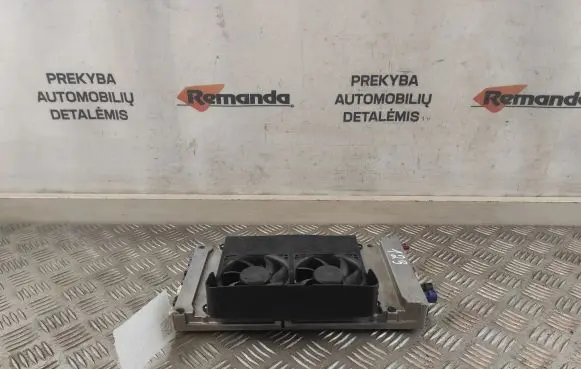 Tesla Model S Other control units/modules 1125800