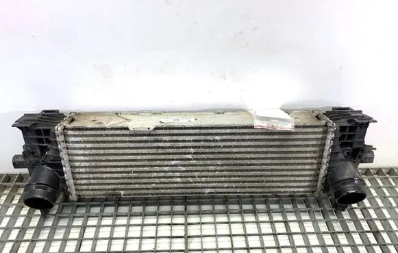 BMW X4 G02 Intercooler radiator 8582879