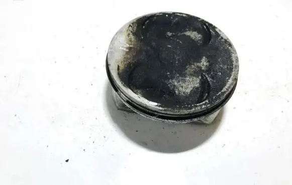 Subaru Legacy Piston 