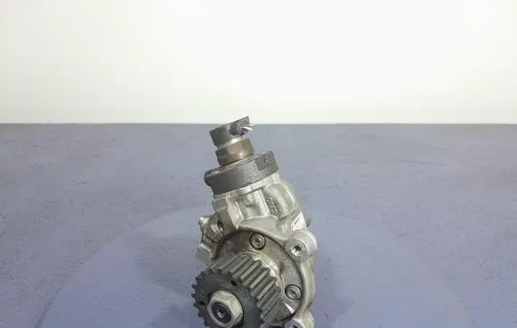 Fuel injection high pressure pump