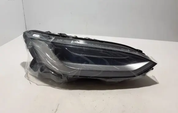 Tesla Model X Headlight/headlamp 103431900E