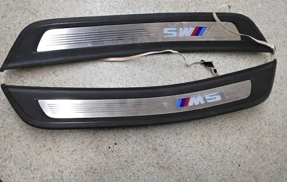BMW 5 G30 G31 G38 Rear sill trim cover 8061071 8061072