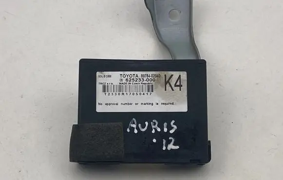 Toyota Auris 150 Immobilizer control unit/module 8978402040 625233000 T23300T7050417