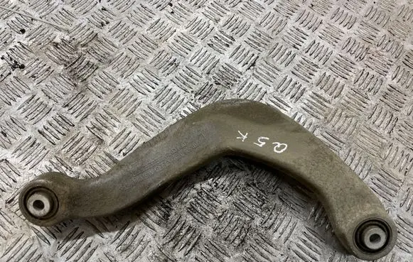 Rear upper control arm/wishbone