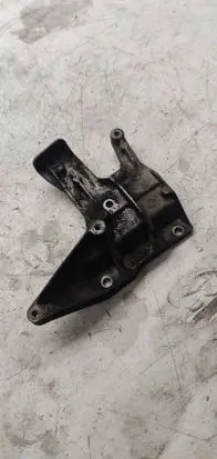 Audi A4 S4 B7 8E 8H Engine mounting bracket 03G131159B