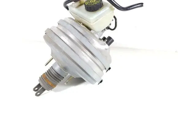 Mercedes-Benz E W211 Master brake cylinder 0054302430
