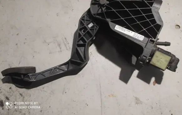 Clutch pedal