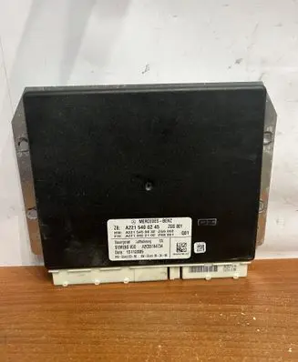 Mercedes-Benz S W221 Air suspension control unit module (rear) A2215408245 D918