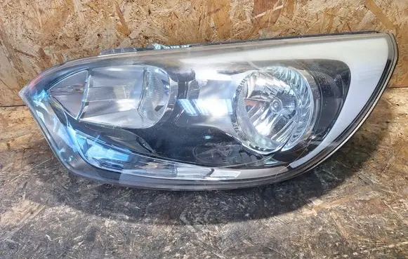KIA Rio Headlight/headlamp