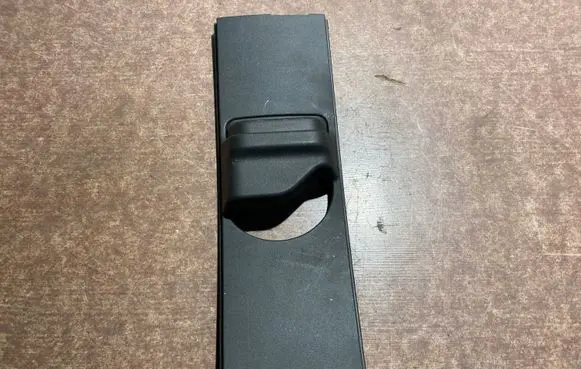 Mercedes-Benz S W222 (B) pillar trim (top) A222690930