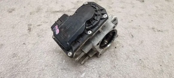 Toyota Yaris Throttle valve 2203023010 11G09