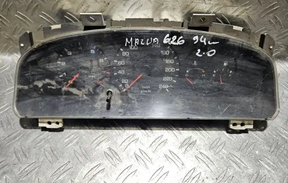 Mazda 626 Speedometer (instrument cluster)