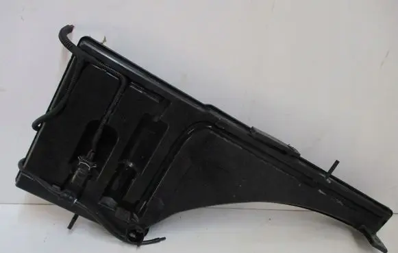 BMW 2 Active Tourer U06 Windshield washer fluid reservoir/tank 670034637