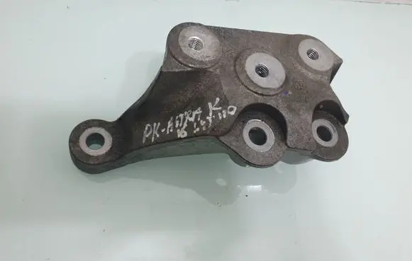 Opel Astra K Engine mounting bracket 13364007