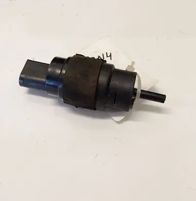 Audi A5 8T 8F Windscreen/windshield washer pump 8K5955647