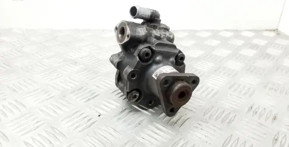 Audi A6 S6 C6 4F Power steering pump 4F0145156F