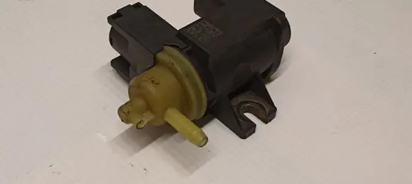 Audi A6 S6 C6 4F Turbo solenoid valve 8K0906627