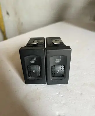 Volkswagen PASSAT B5.5 Seat heating switch 3B0963564D
