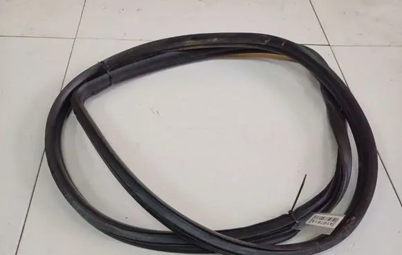 Honda Jazz Rubber seal rear door 