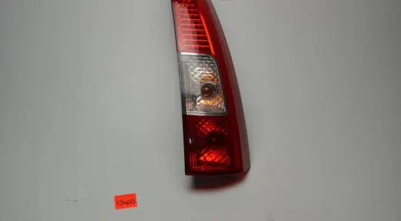 Volvo V70 Rear/tail lights 30722646 008972320088 2DS008972026